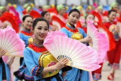 舞出时代新风采 舞出时代新风采