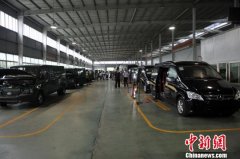 海外华媒高层聚焦个性化房车 感受百变移动空间 海外华媒高层聚焦个性化房车 感受百变移动空间
